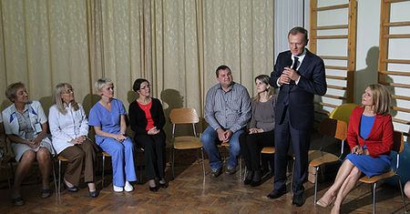 Donald Tusk w... szkole rodzenia