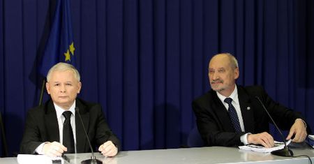 "Do katastrofy w Smoleńsku doszło 15 m nad ziemią!"