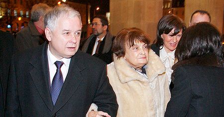 Poprawia się stan zdrowia matki braci Kaczyńskich