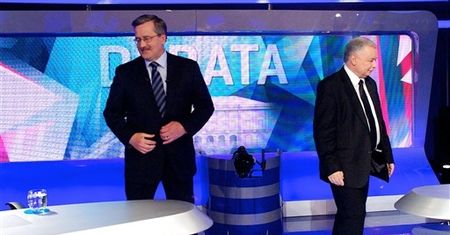 Obaj kandydaci idą równo - los Polski w rękach obywateli
