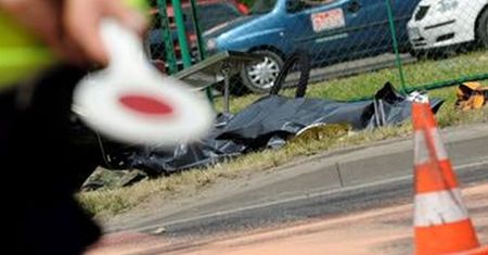 Wypadek polskiego busa: dwie osoby zabite
