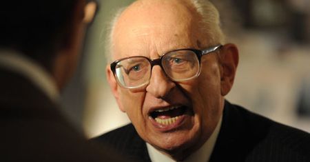 Bartoszewski: kieruję się tym, że pewne osoby są mi znane