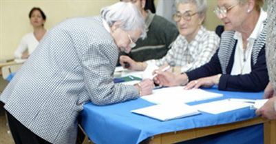 Zabraknie chętnych do liczenia głosów?