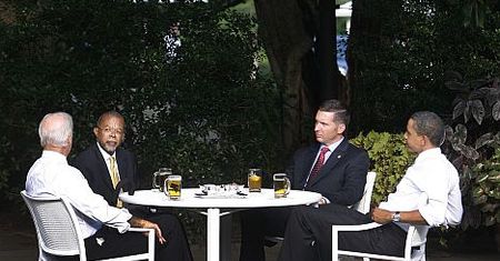 Spotkanie przy piwie w Białym Domu