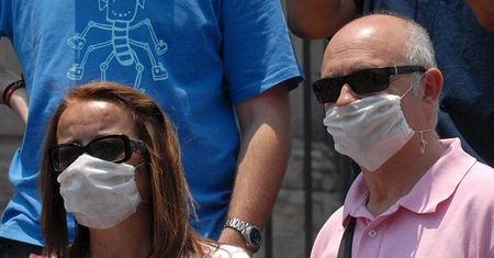 Kwarantanna na Ukrainie - jak się bronić przed A/H1N1?
