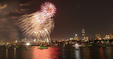 USA zapraszają Iran na hot dogi i fajerwerki