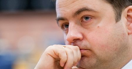 "Chcecie mieć cyrk, to na mnie nie głosujcie"