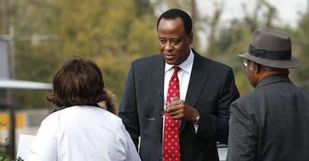 Koniec śledztwa ws. śmierci Jacksona - będą zarzuty