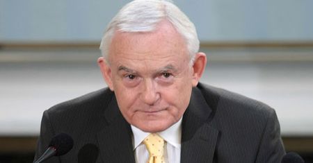 Miller: policjanci nie mogą bać się strzelać