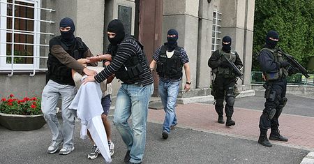 CBŚ zatrzymało 15 członków "grupy siedleckiej"
