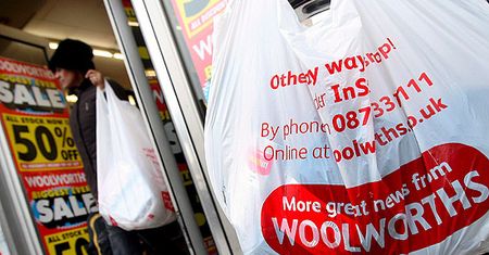 Istniejąca od 100 lat sieć Woolworth zamknie swoje sklepy