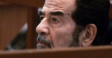 Saddam blefował ws. broni, bo się bał