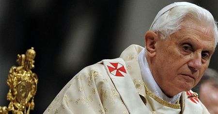 Spada popularność Benedykt XVI wśród Niemców