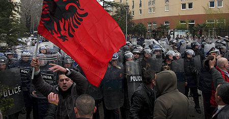UE apeluje do władz Albanii o szanowanie praw człowieka