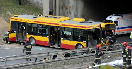 Tragiczny wypadek w Warszawie: winny kierowca?
