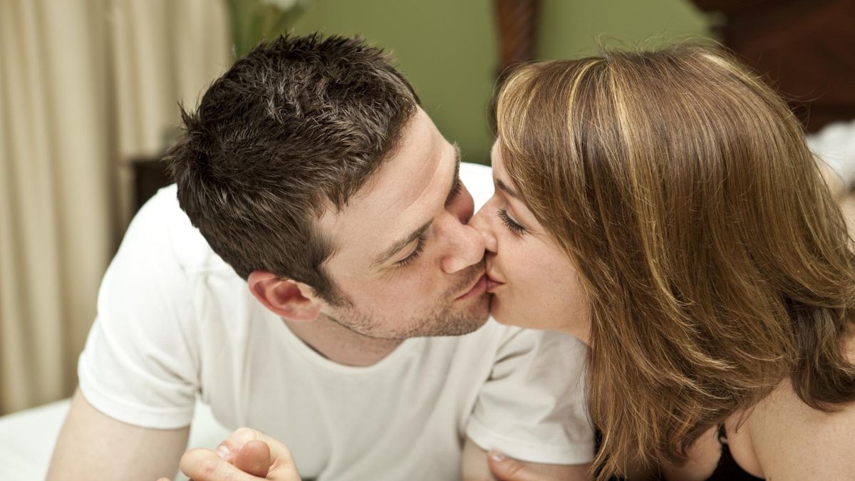 Fatalne skutki pocałunku. "Zapalenie może mieć dramatyczny przebieg"