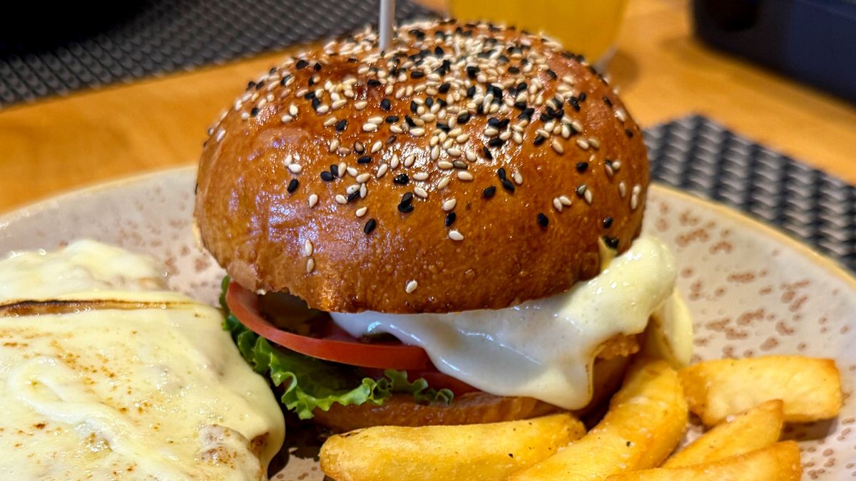 Współczesne burgery zadziwiają dziś nie tylko smakiem, ale i składem.