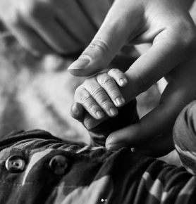 Ashley Graham pokazała pierwsze zdjęcie po porodzie. Modelka plus size w styczniu urodziła syna