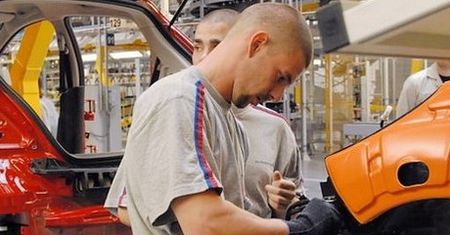 Znaczny wzrost produkcji aut w Polsce