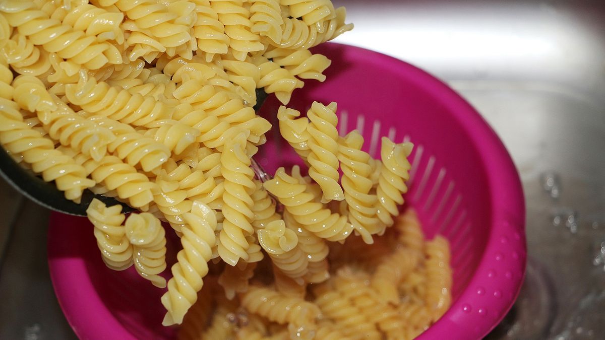 Dodawanie soli do makaronu może poważnie zaszkodzić