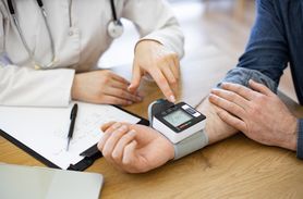 Metyldopa – preparaty, wskazania i działania niepożądane