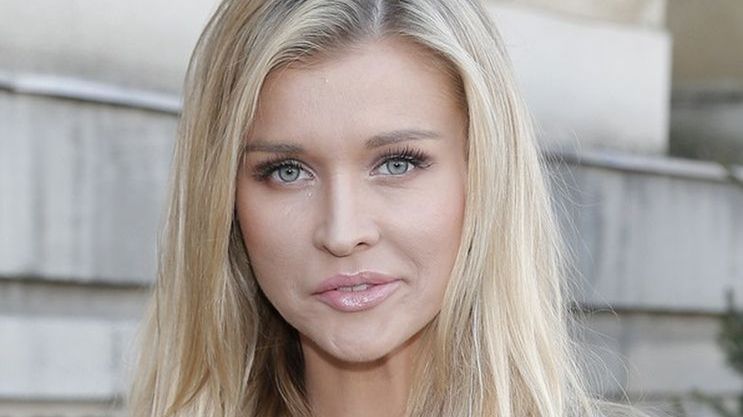 Joanna Krupa
Fotografia: AKPA