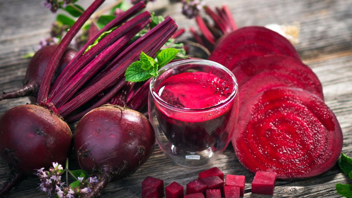 Syrop z buraka łagodzi kaszel i ból gardła