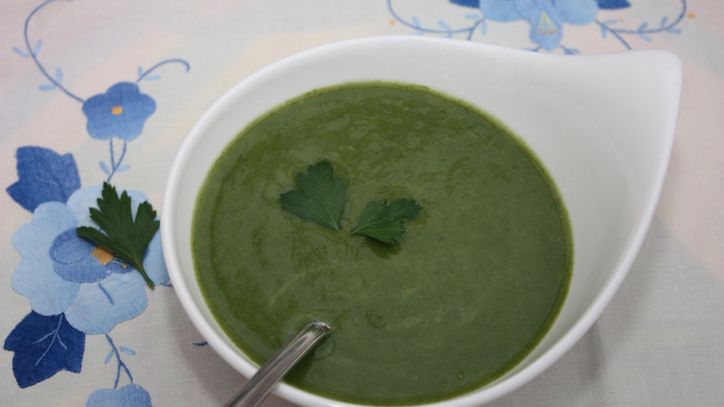 Z pokrzywy można przygotować zdrową zupę