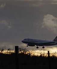 Brytyjczycy wezmą pod lupę podróże 250 mln ludzi