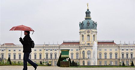 Władze postanowiły: Berlin ma być mniej "gburowaty"
