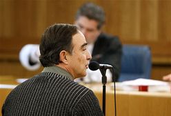 "Wrzucaliśmy ich po prostu do oceanu"