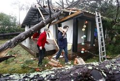 Ofiary tragicznej wichury: przygnieceni drzewem i murem