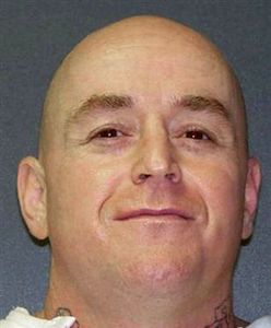 Chciał ocalić mordercę, mimo że strzelił mu w twarz