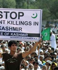 Dziesiątki tysięcy osób protestowały w Kaszmirze
