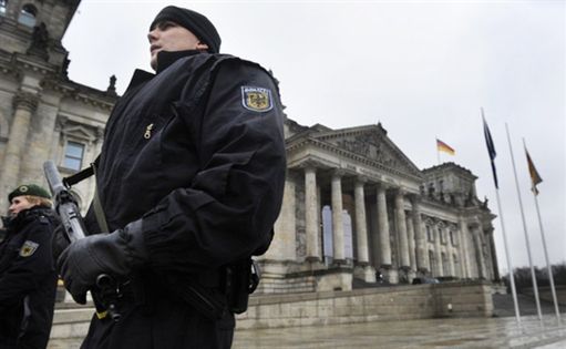 Berlin boi się zamachów i zamyka Reichstag dla turystów