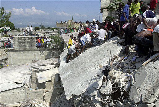 Nowy bilans ofiar - pod gruzami szkoły na Haiti 82 ciała
