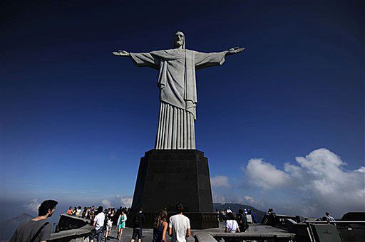 Wyremontowali Chrystusa Zbawiciela w Brazylii