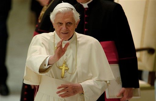 List papieża o pedofilii przed świętem kapłanów