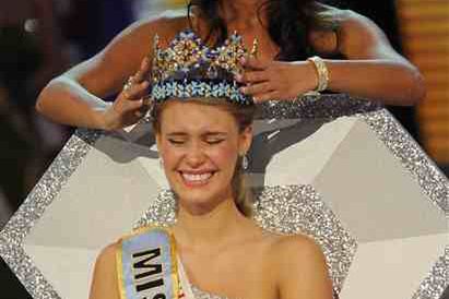 Miss Świata 2010 wybrana, chciałaby zostać nauczycielką
