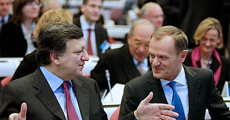 Tusk ma receptę na kryzys: głęboko w to wierzę