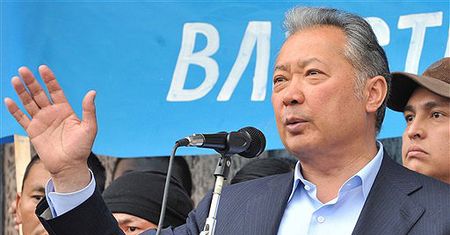 Były prezydent oskarżony o masowe morderstwo