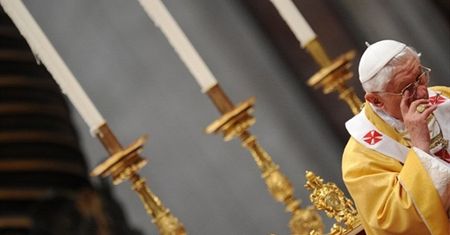 "To był nikczemny atak" - papież potępił zamach w Egipcie