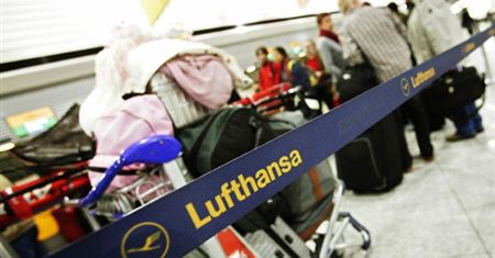 Piloci strajkują - Lufthansa straci 100 mln euro