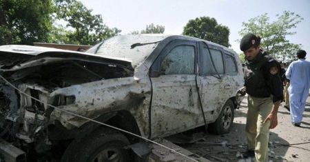 Atak na samochody konsulatu USA - 1 zabity, 10 rannych