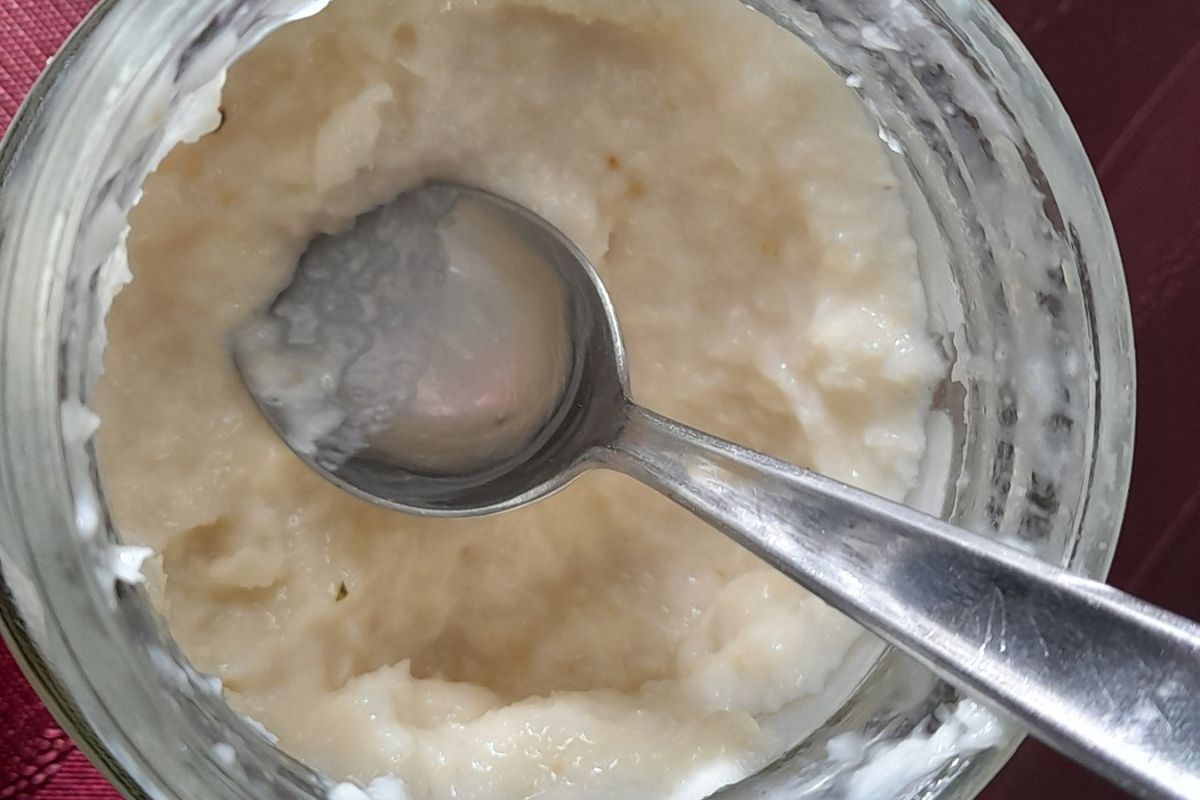 Świeży chrzan. Odetka zatkany nos szybciej niż niejedna inhalacja