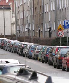 Parkowanie na grubość lakieru