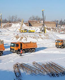 Stadion powstaje mimo mrozów