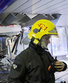 Pociąg wjechał w hotel