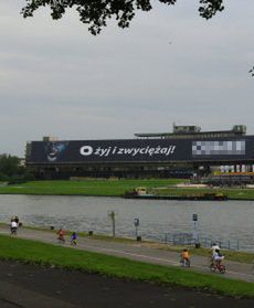 "O żyj i zwyciężaj" na miejscu "Zimnego Lecha"