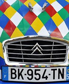 Zlot miłośników jeżdżących "cytrynek"